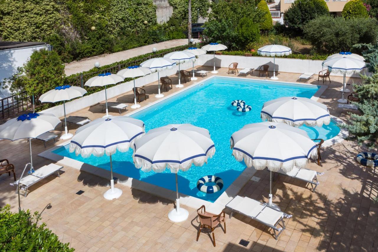 Mure Hotel Numana Zewnętrze zdjęcie